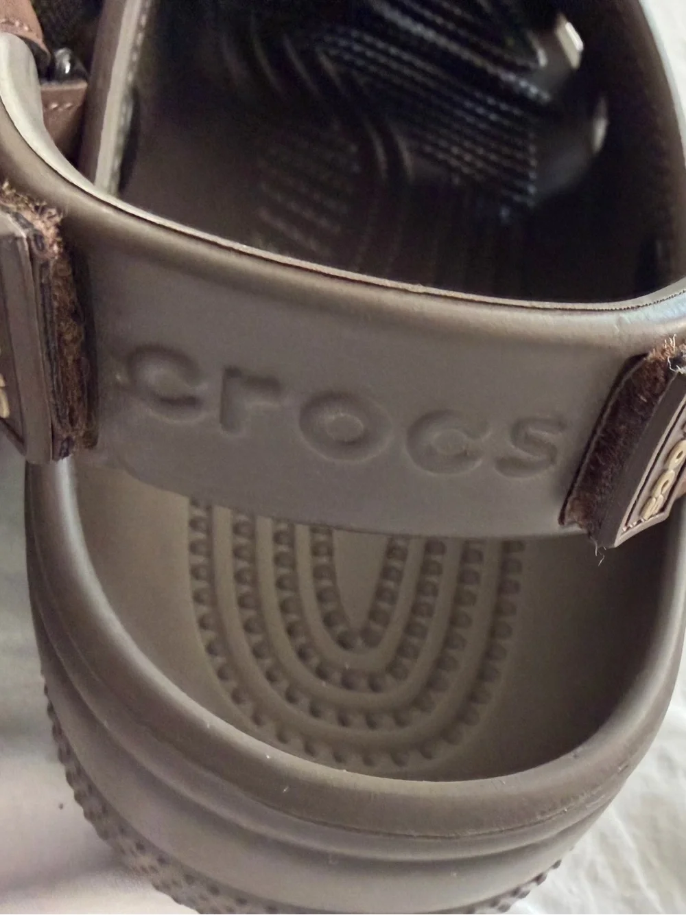 CROCS Men's Sz 11 Classic Yukon Vista II LiteRide Clogs Adj Heel Straps NWOT!